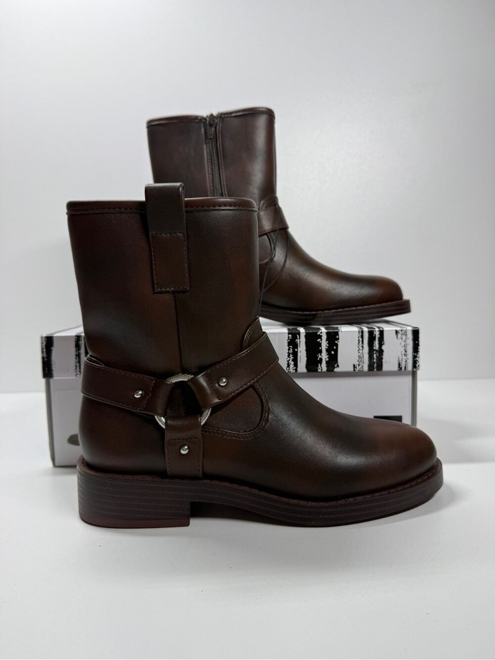 NIB • Dv Dolce Vita Women's Moto Boot Size: 7